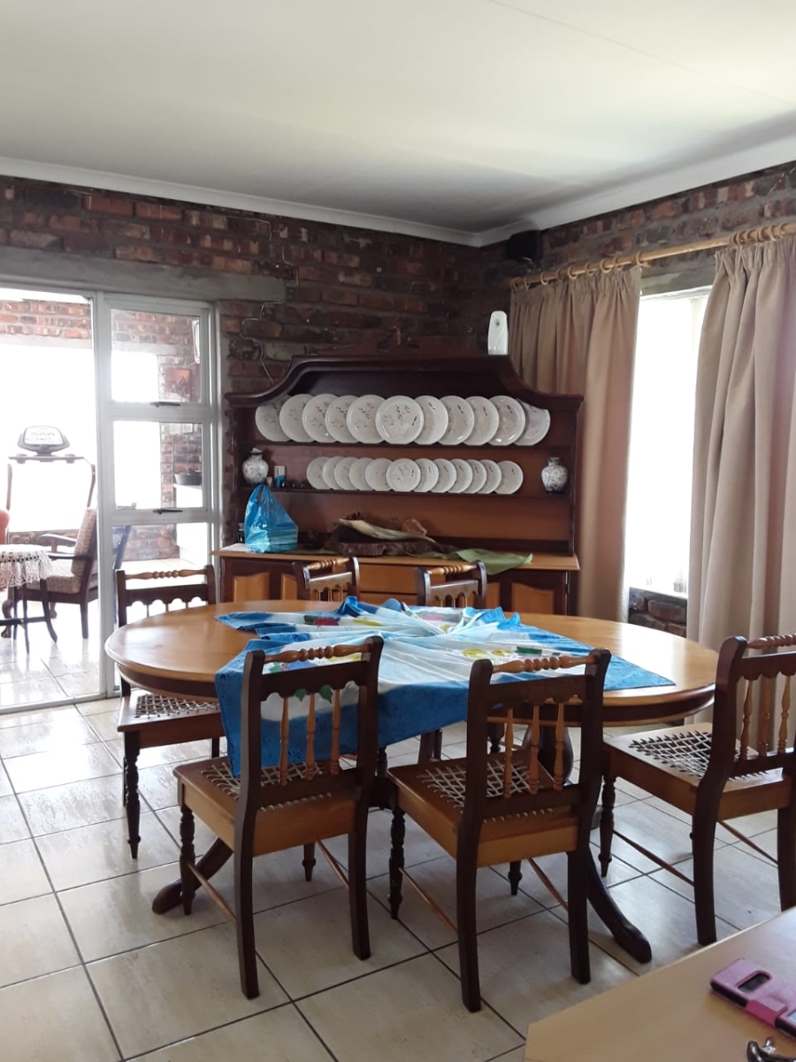 Commercial Property for Sale in Kabeljauws Eastern Cape